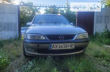 Універсал Opel Vectra 1998 в Харкові