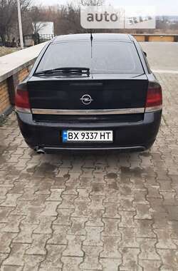 Лифтбек Opel Vectra 2004 в Хмельницком