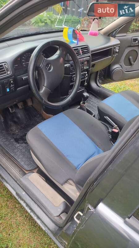 Седан Opel Vectra 1990 в Подгайцах фото 5 Седан Opel Vectra 1990 в Подгайцах