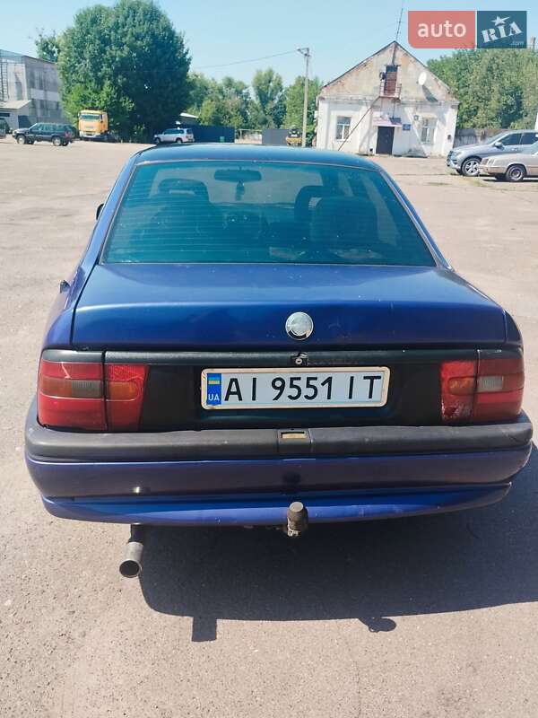 Седан Opel Vectra 1995 в Яготині