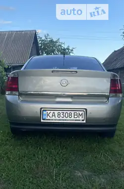 Opel Vectra 2004