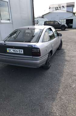 Ліфтбек Opel Vectra 1989 в Винниках