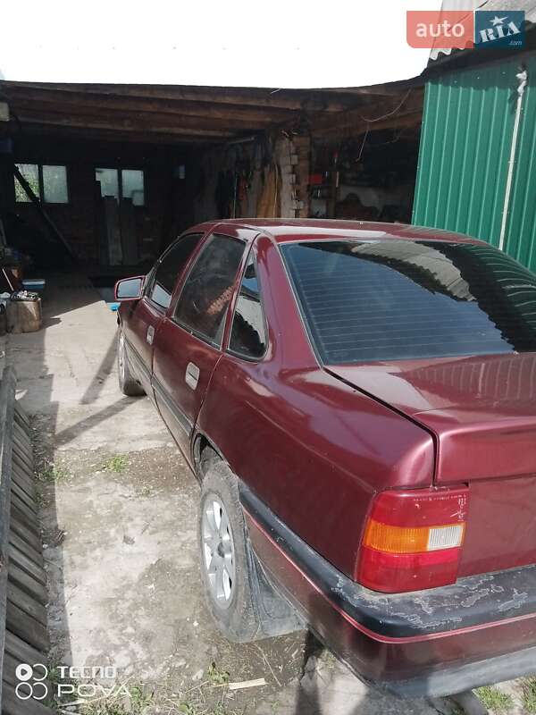 Седан Opel Vectra 1994 в Золотоноше