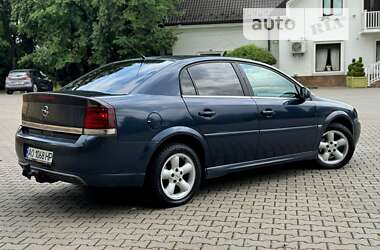 Седан Opel Vectra 2002 в Чернівцях