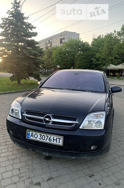 Седан Opel Vectra 2003 в Хусте