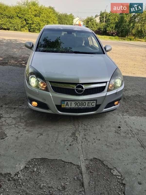 Седан Opel Vectra 2007 в Броварах