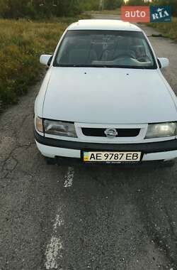 Лифтбек Opel Vectra 1993 в 