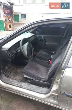 Седан Opel Vectra 1998 в Николаеве