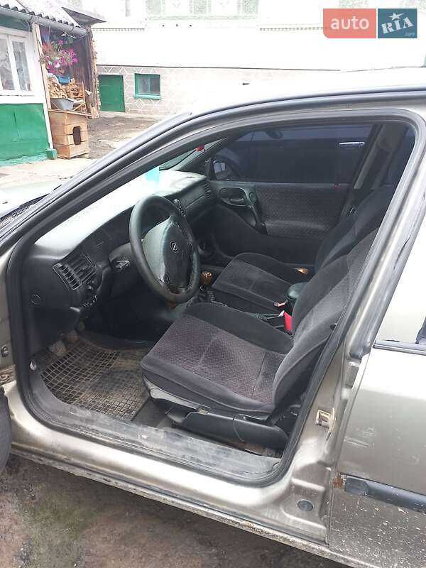 Седан Opel Vectra 1998 в Николаеве