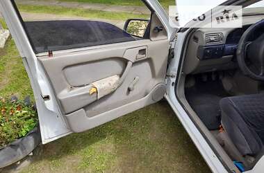 Седан Opel Vectra 1989 в 