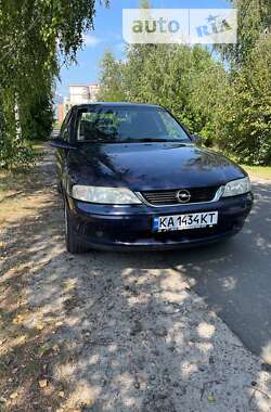 Седан Opel Vectra 1999 в Києві