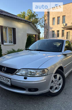 Седан Opel Vectra 2001 в Ямполе