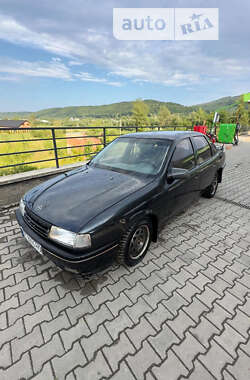 Седан Opel Vectra 1990 в Косове