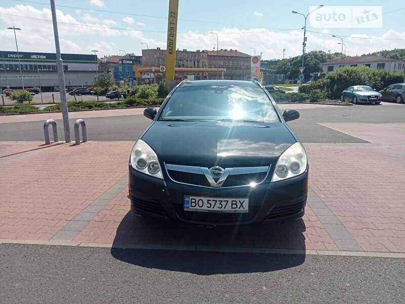 Універсал Opel Vectra 2008 в Івано-Франківську