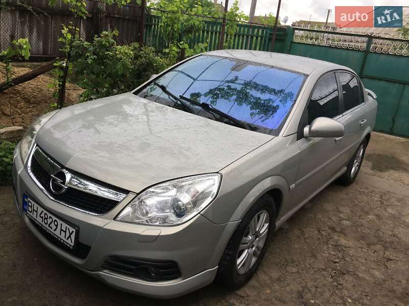 Седан Opel Vectra 2007 в Белгороде-Днестровском