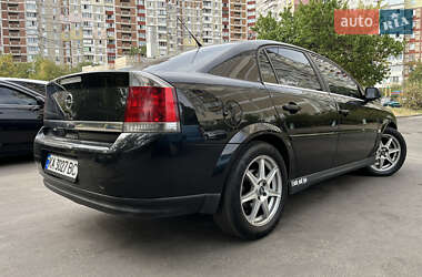 Седан Opel Vectra 2004 в Києві