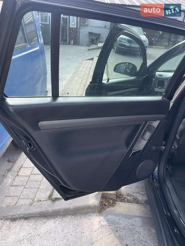 Універсал Opel Vectra 2006 в Львові