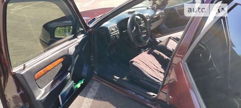 Седан Opel Vectra 1991 в Львове