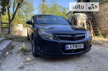 Седан Opel Vectra 2008 в Киеве