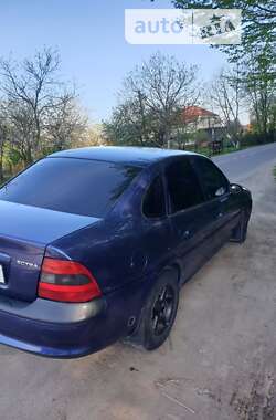 Седан Opel Vectra 1996 в Львове