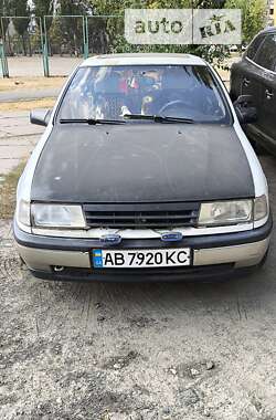 Ліфтбек Opel Vectra 1989 в Києві