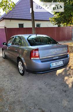 Седан Opel Vectra 2004 в Полтаве