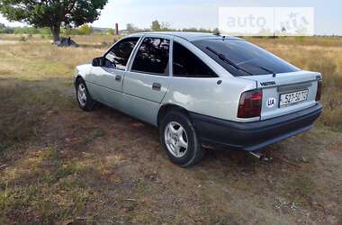 Ліфтбек Opel Vectra 1989 в Ковелі