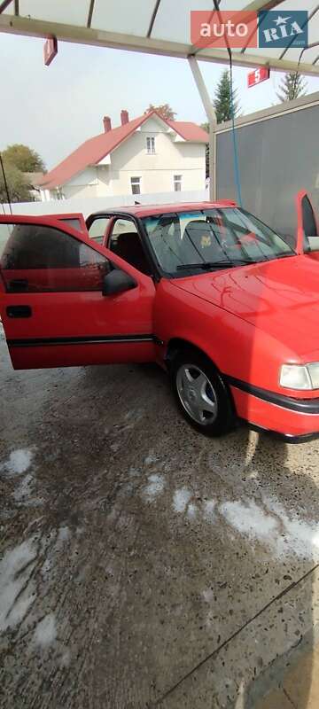 Седан Opel Vectra 1992 в Коломиї