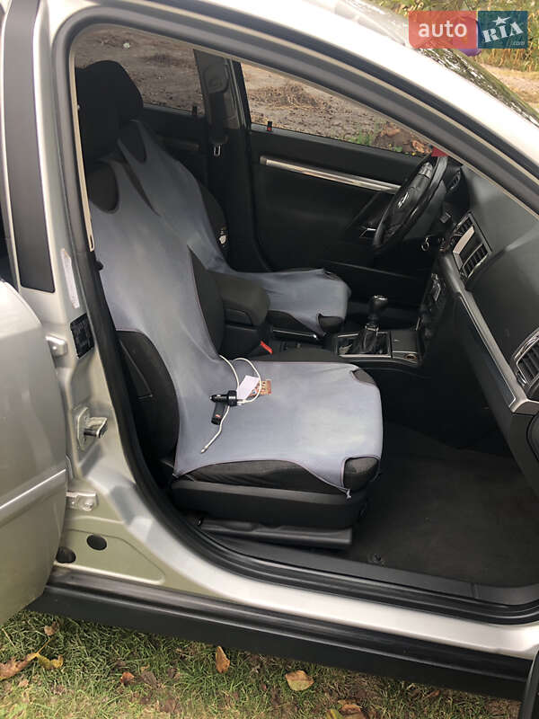 Универсал Opel Vectra 2005 в Луцке фото 6 Универсал Opel Vectra 2005 в Луцке