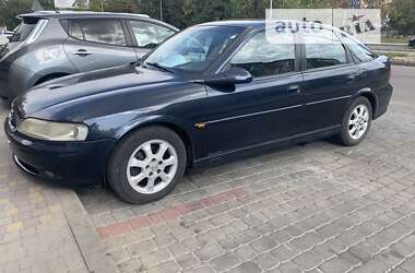 Лифтбек Opel Vectra 2000 в Луцке