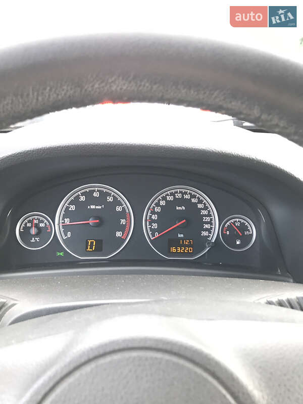 Лифтбек Opel Vectra 2006 в Львове