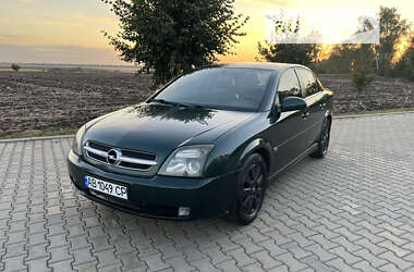 Седан Opel Vectra 2004 в Липовце