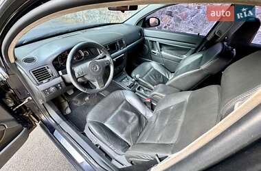 Седан Opel Vectra 2007 в Киеве