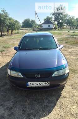 Седан Opel Vectra 1997 в Голованевске