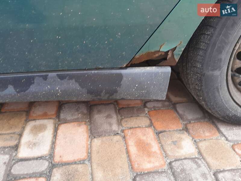 Седан Opel Vectra 2003 в Киеве