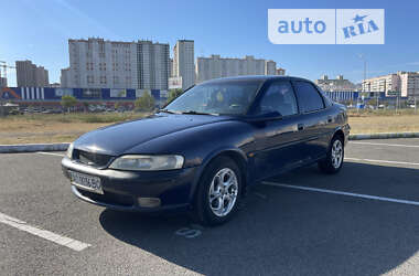 Седан Opel Vectra 1997 в Киеве