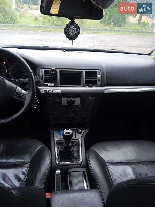 Універсал Opel Vectra 2006 в Зенькові