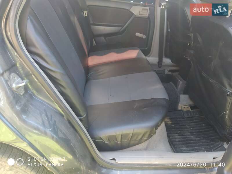 Седан Opel Vectra 1990 в Хмельницком