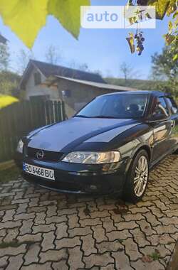 Седан Opel Vectra 1999 в Монастыриске