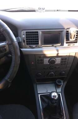 Седан Opel Vectra 2006 в Кривом Роге