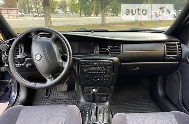 Седан Opel Vectra 1998 в Черкасах