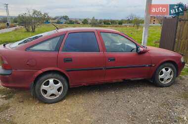 Лифтбек Opel Vectra 1996 в 