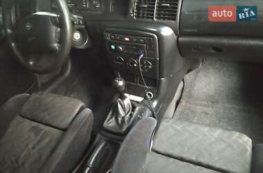 Седан Opel Vectra 1997 в 