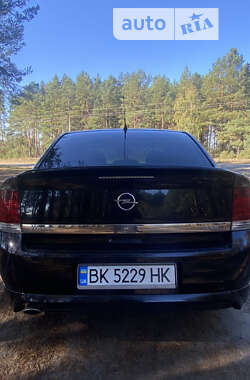 Седан Opel Vectra 2008 в Березному