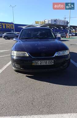 Седан Opel Vectra 1998 в Львове