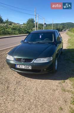 Седан Opel Vectra 2000 в Старом Самборе