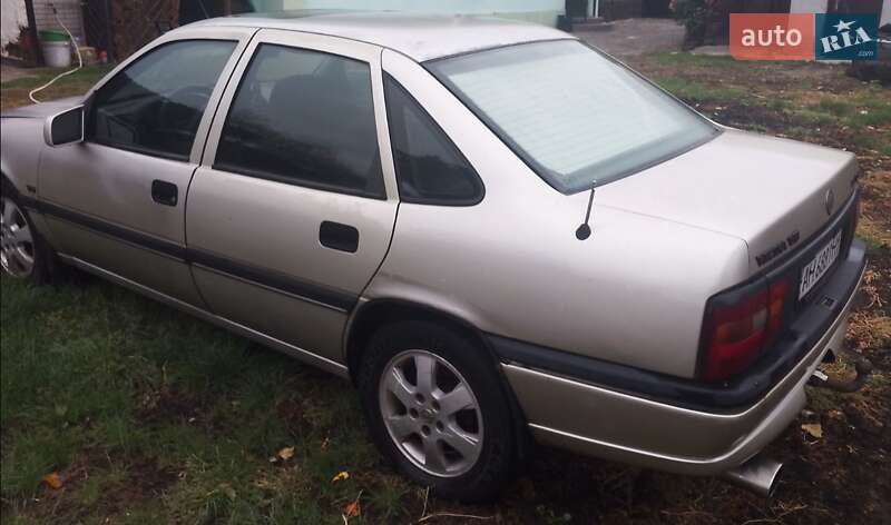 Седан Opel Vectra 1994 в Полтаве
