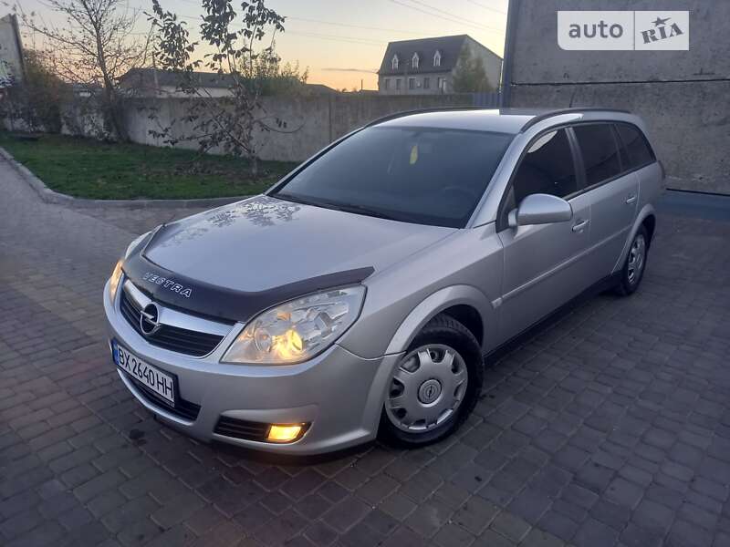 Универсал Opel Vectra 2007 в Теофиполе