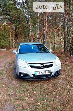 Универсал Opel Vectra 2006 в Романове