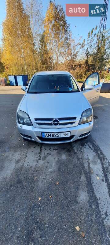 Ліфтбек Opel Vectra 2003 в Коростені